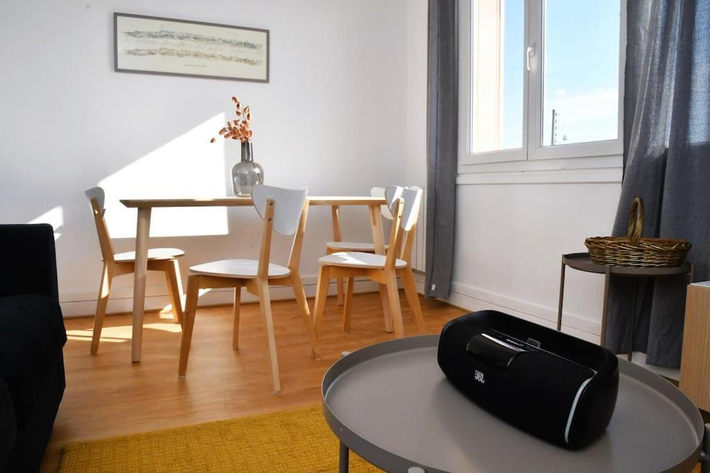 Vue Pyreneenne Elegante Avec 2 Chambres タルブ エクステリア 写真